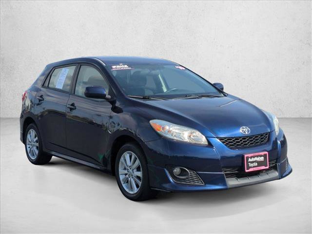 Used 2010 Toyota Matrix image 3