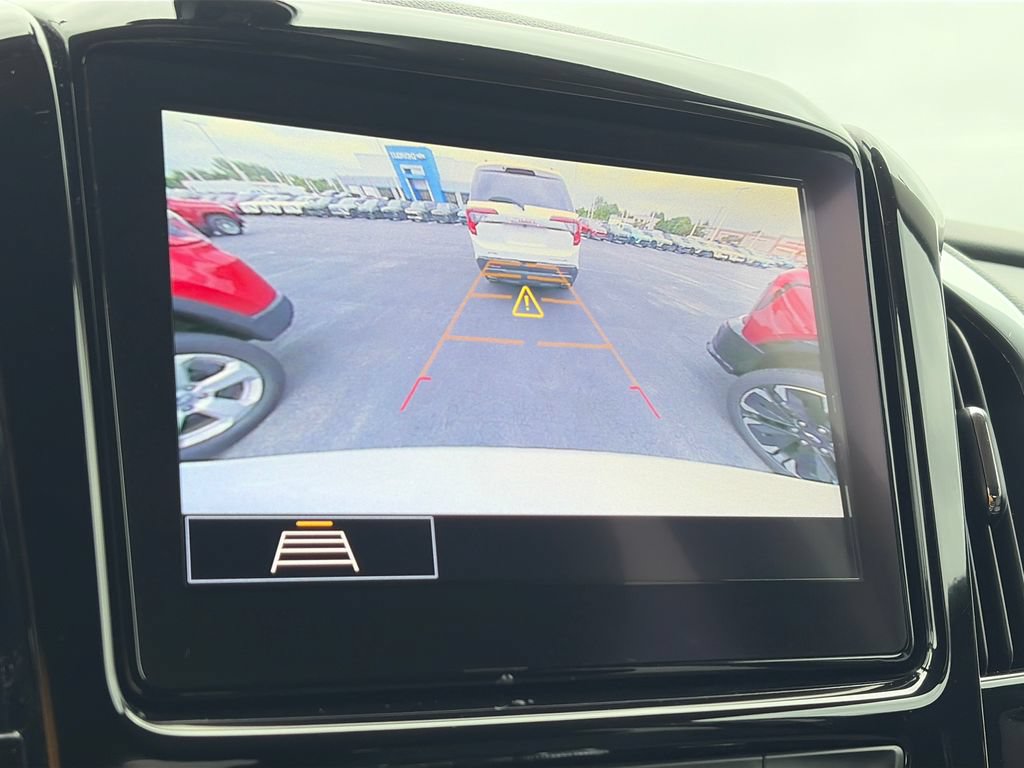 Used 2021 Chevrolet Traverse LT AWD/4WD image 21