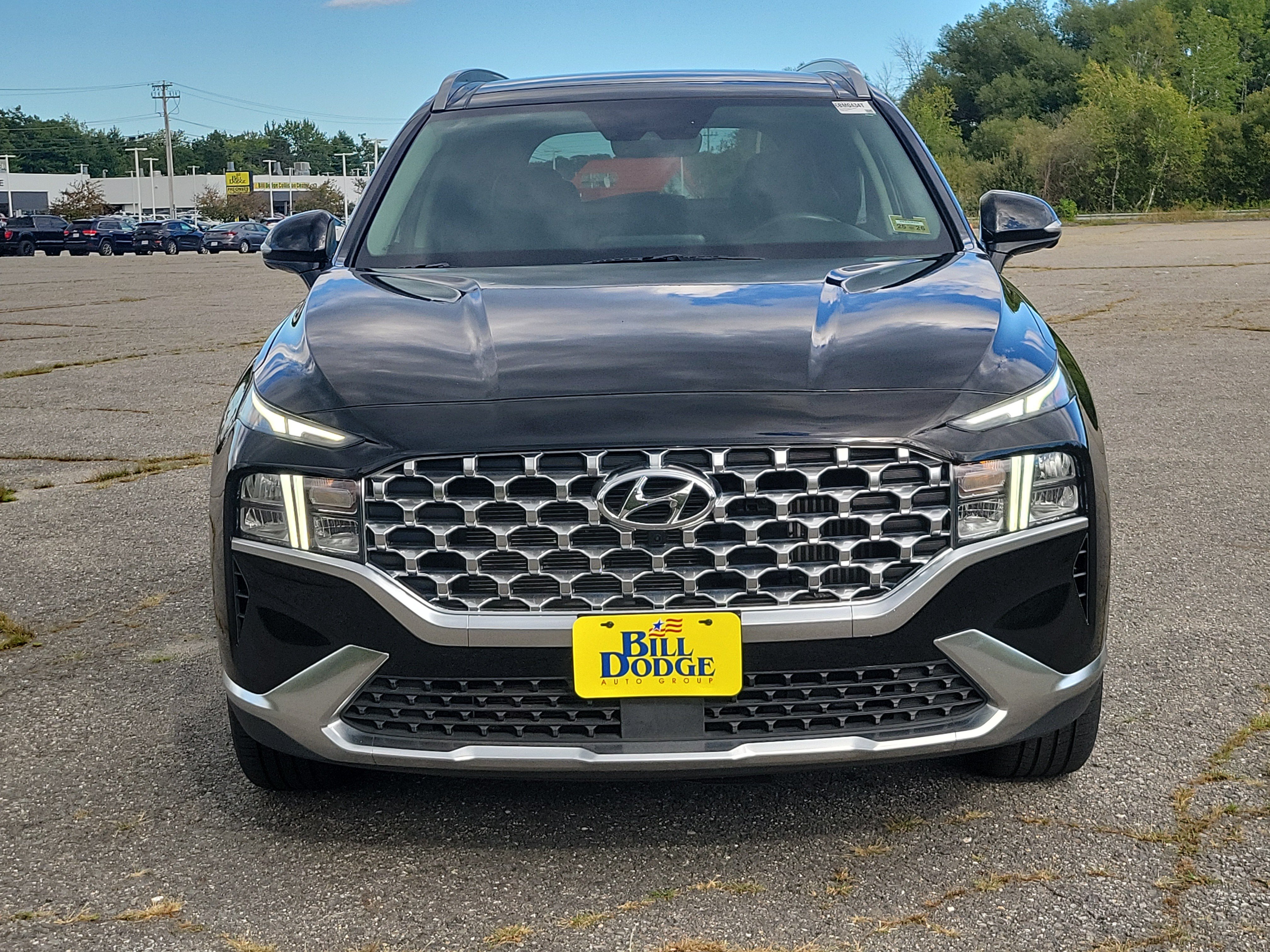 Used 2023 Hyundai Santa Fe SEL Premium w/ Cargo Package AWD/4WD image 2