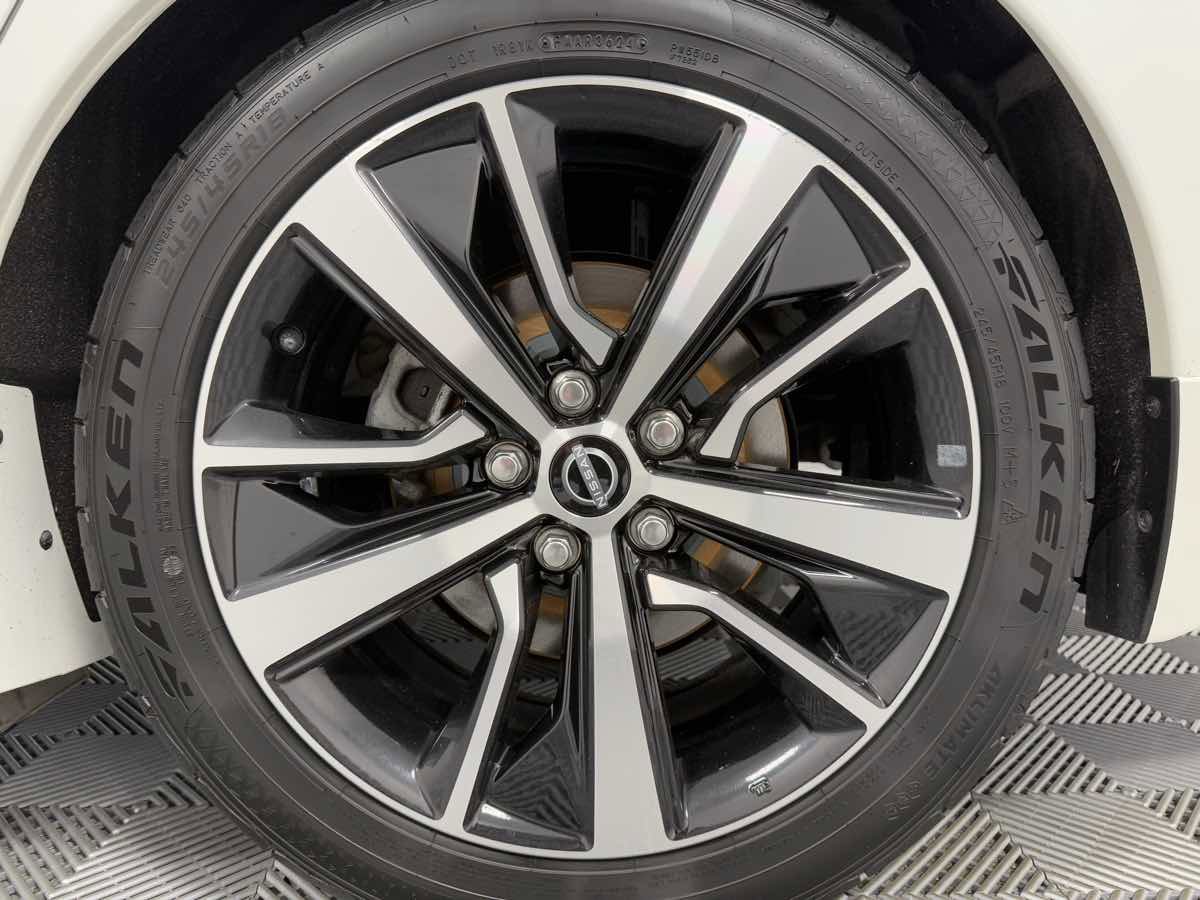 Used 2023 Nissan Maxima SL image 31