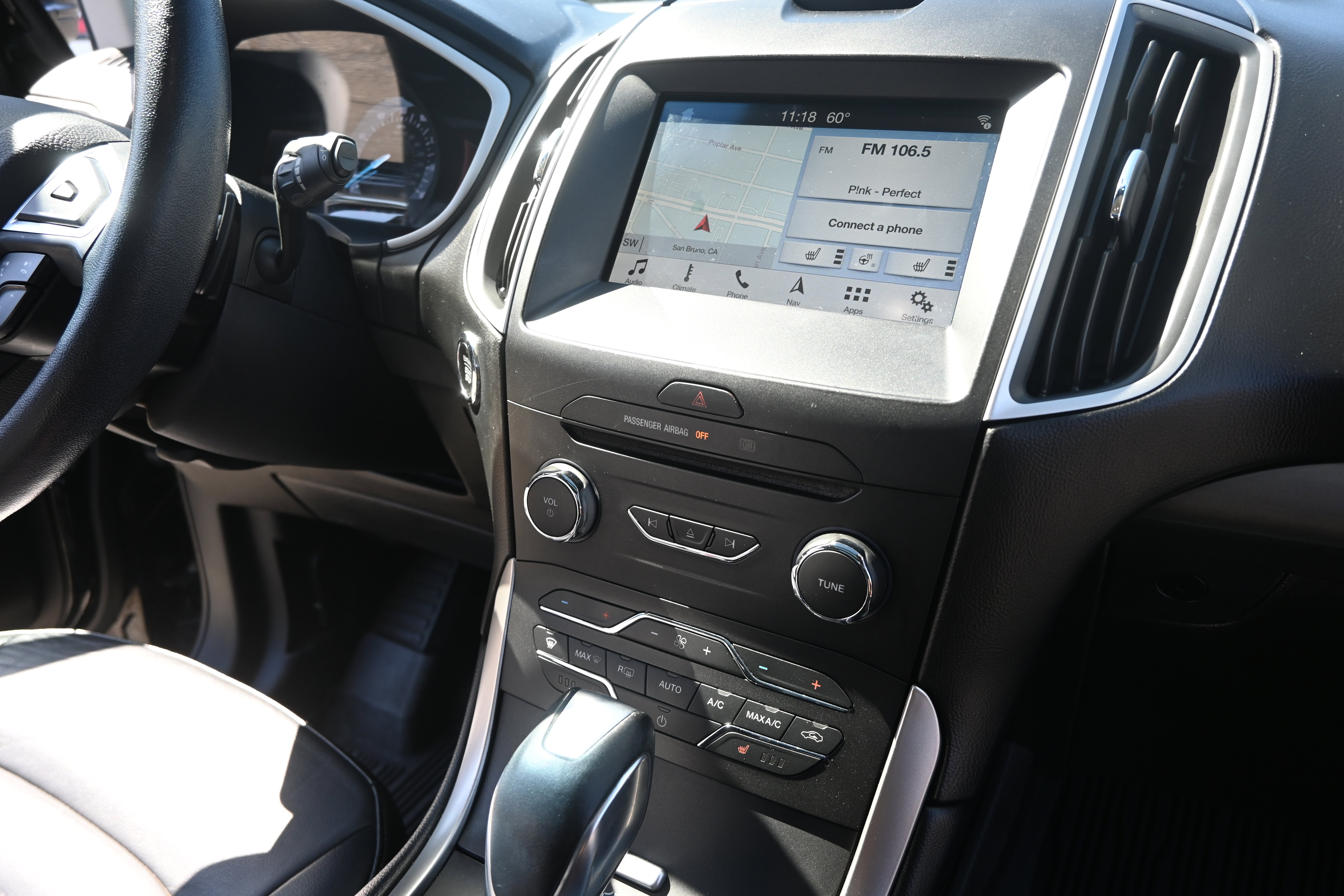 Used 2017 Ford Edge SEL w/ Equipment Group 201A image 37