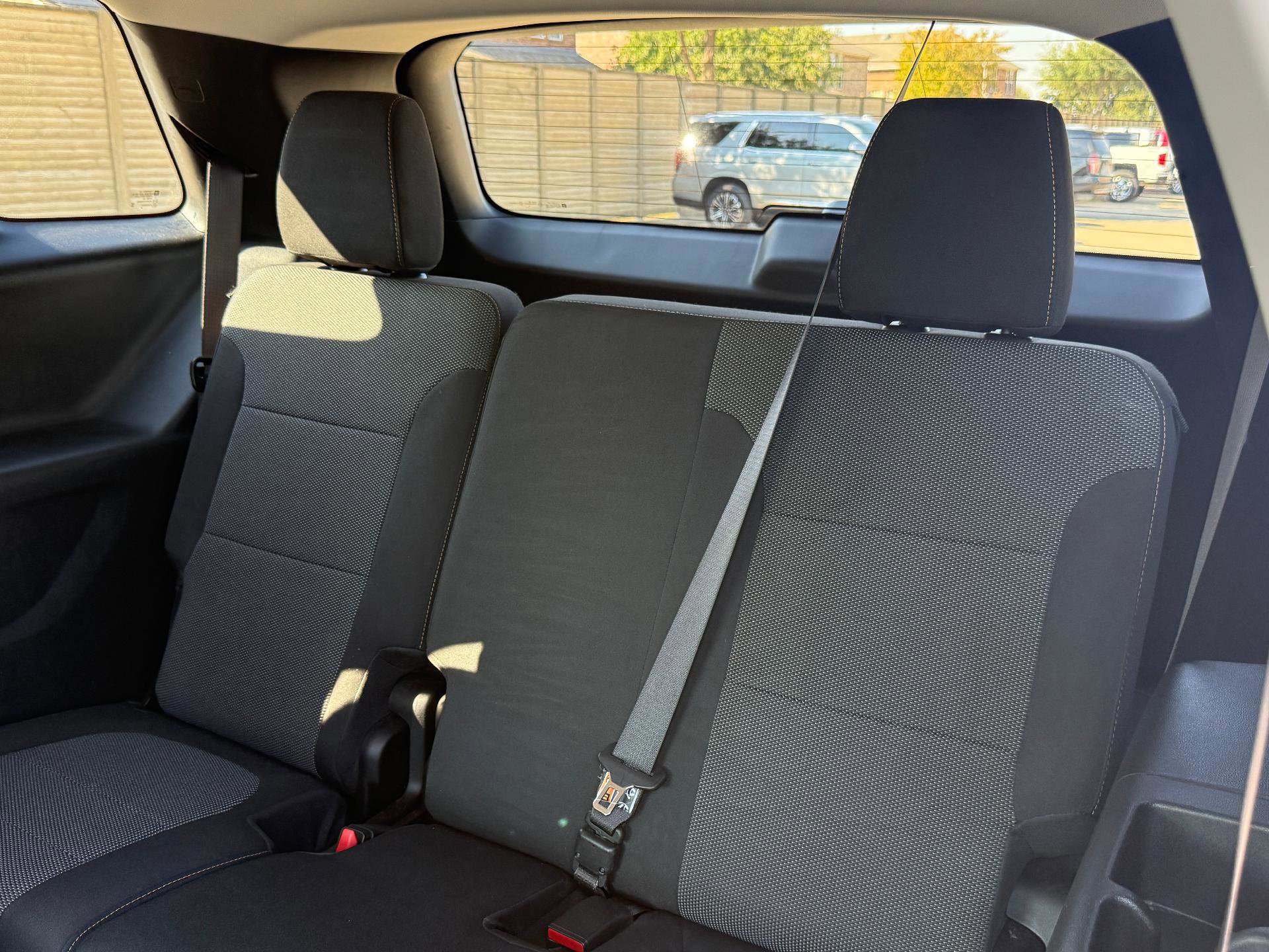 Used 2020 Chevrolet Traverse LT image 20