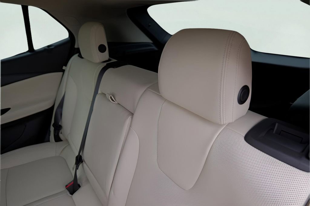 New 2026 Buick Encore GX Sport Touring w/ Advanced Technology Package FWD image 22