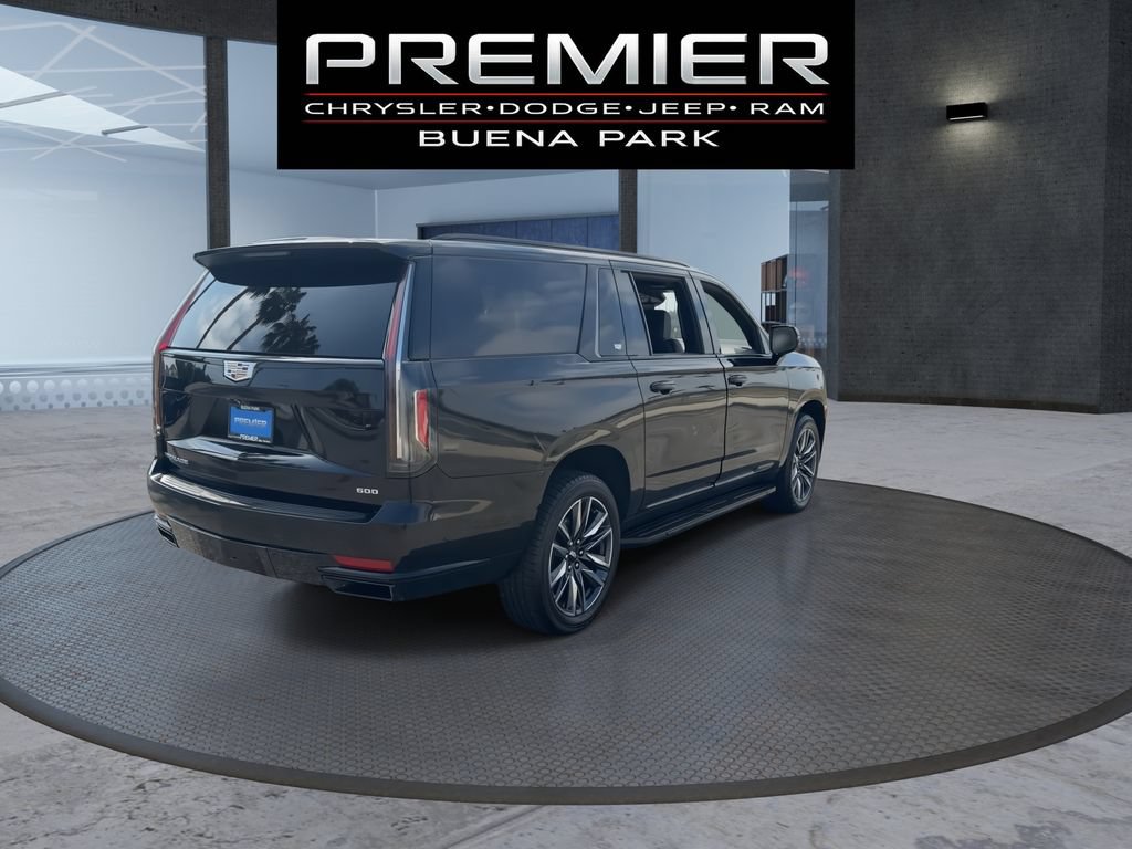 Used 2023 Cadillac Escalade ESV Sport AWD/4WD image 8