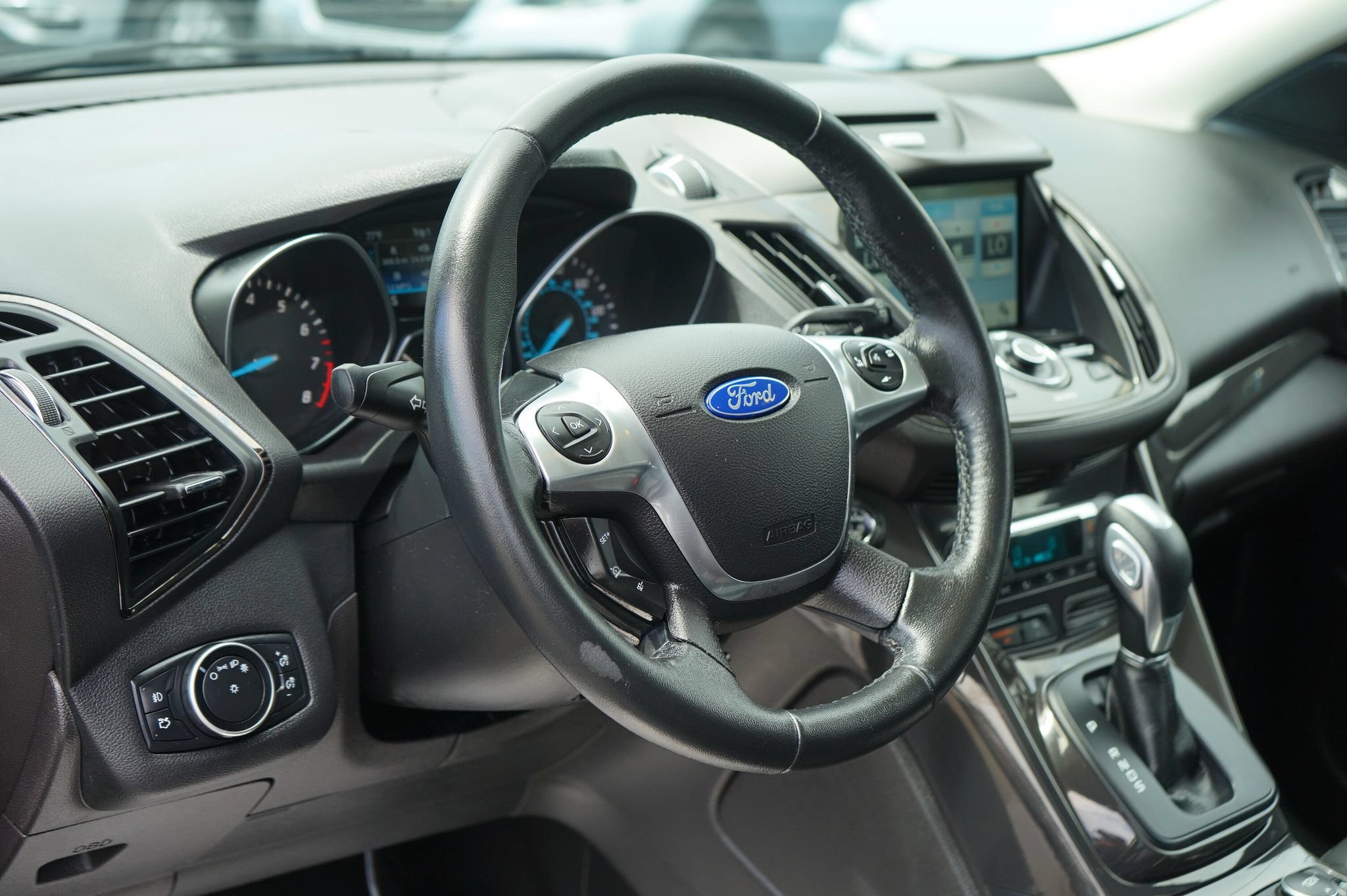 Used 2016 Ford Escape Titanium AWD/4WD image 13