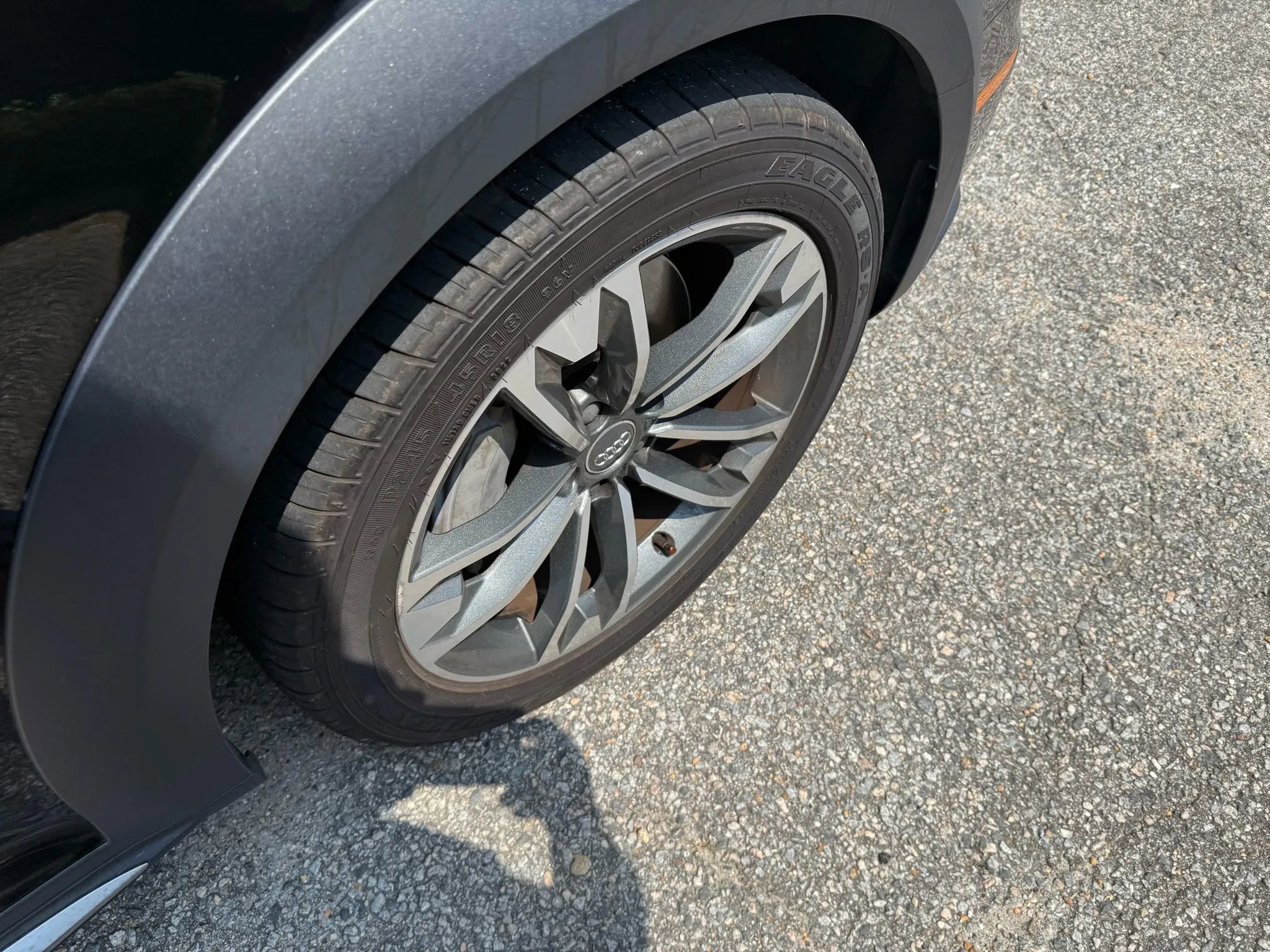 Used 2017 Audi A4 2.0T allroad Premium w/ Convenience Package image 13