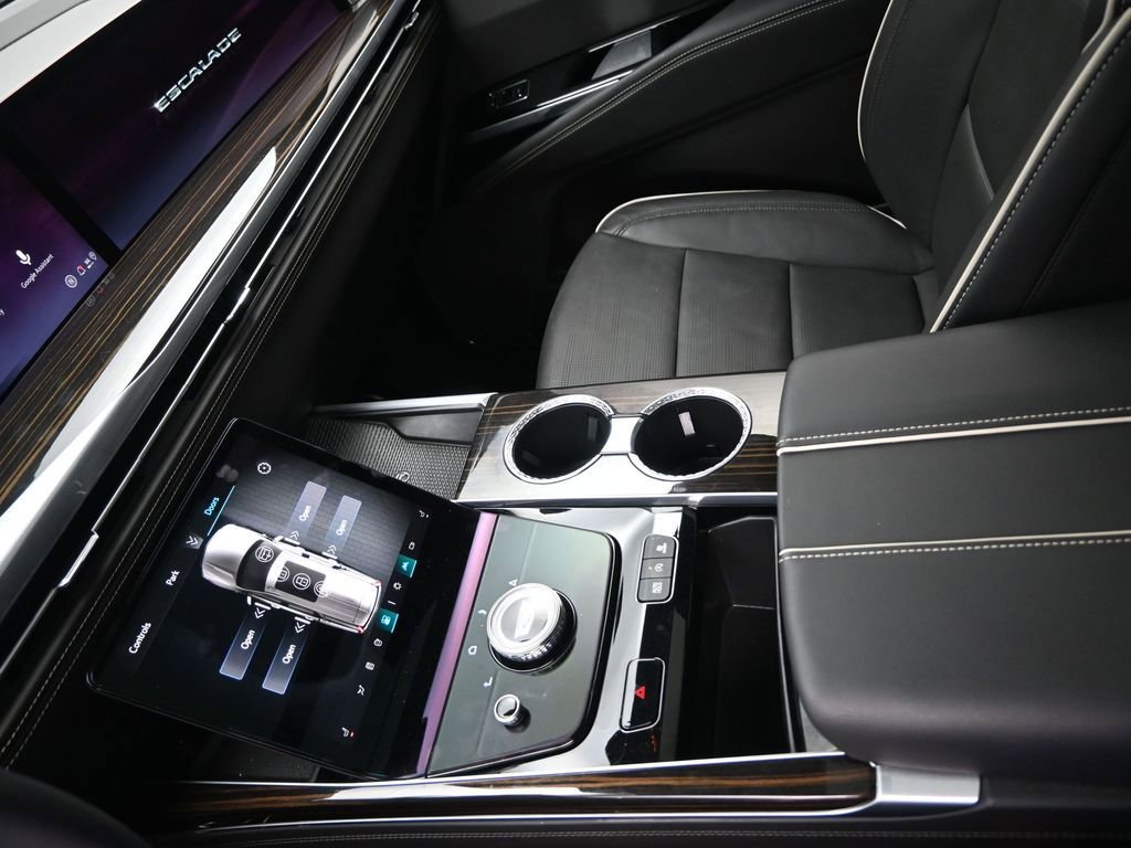 Used 2025 Cadillac Escalade Premium Luxury w/ Touring Package image 23