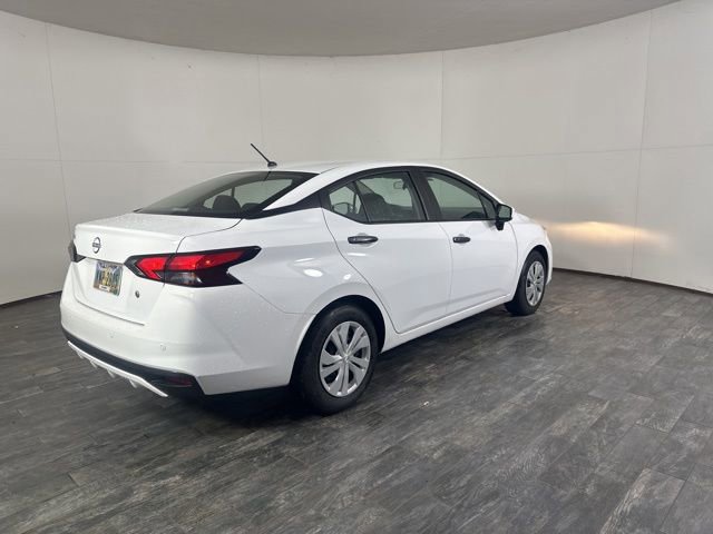 Used 2024 Nissan Versa S image 6