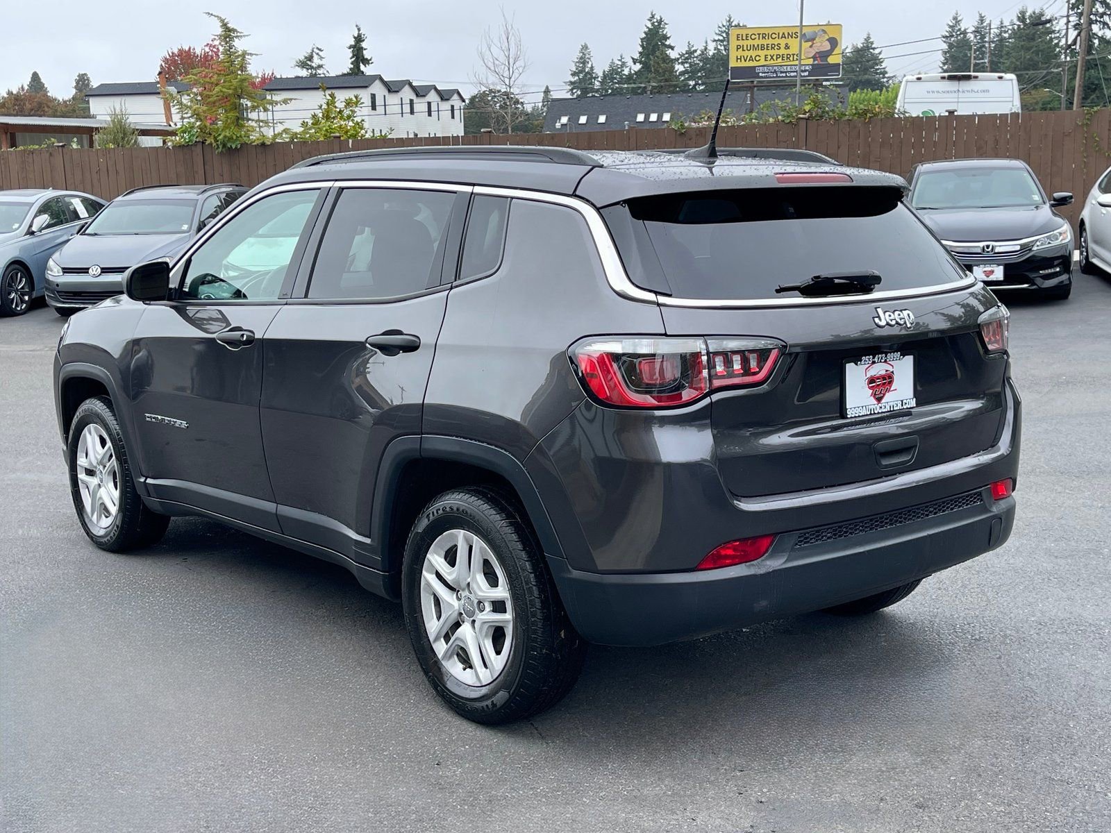 Used 2019 Jeep Compass Sport FWD image 5