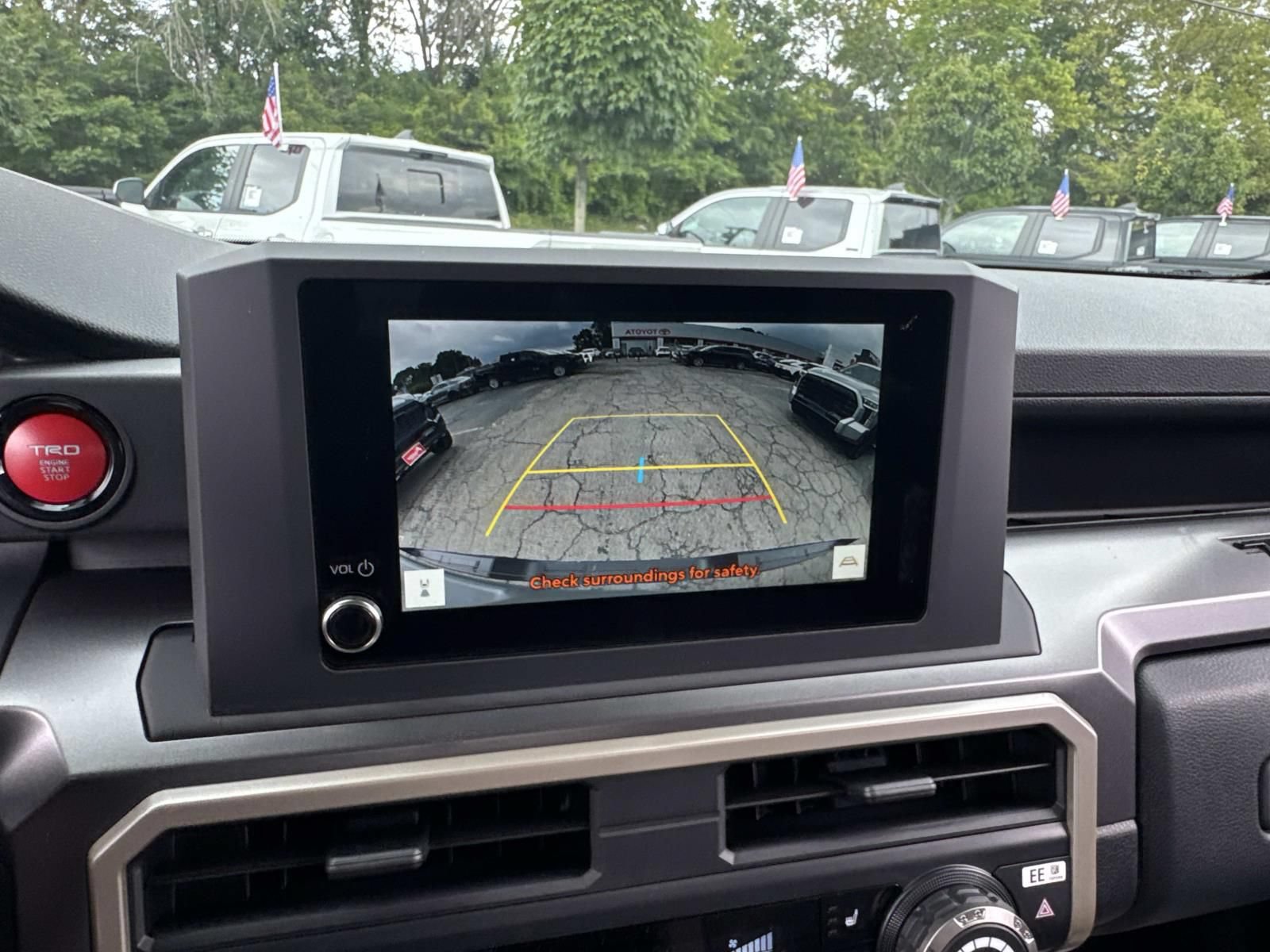 New 2026 Toyota Tacoma TRD Off-Road AWD/4WD image 13