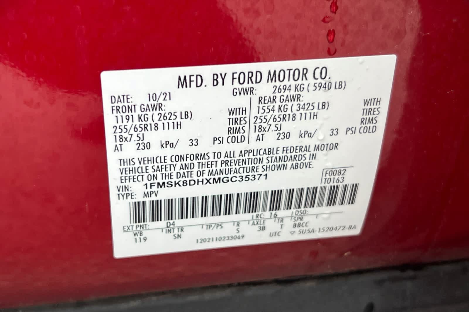 Used 2021 Ford Explorer XLT w/ Equipment Group 202A AWD/4WD image 36