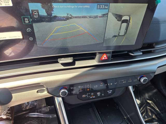 New 2026 Kia Carnival SX w/ SX Dark Edition Package FWD image 10