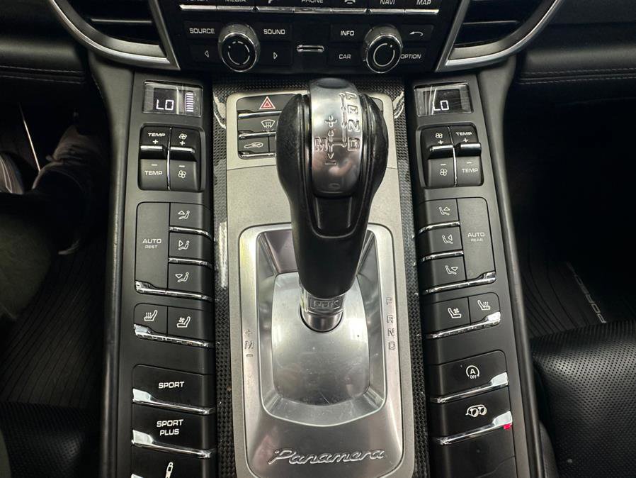 Used 2016 Porsche Panamera GTS image 48