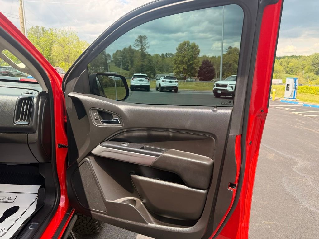 Used 2020 Chevrolet Colorado ZR2 AWD/4WD image 39