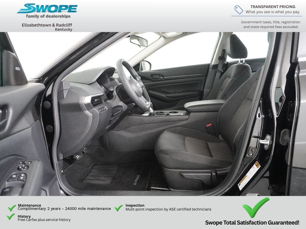 Used 2025 Nissan Altima 2.5 S FWD image 13