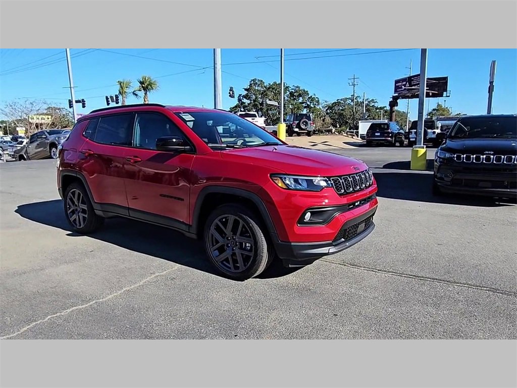 New 2026 Jeep Compass Latitude image 35