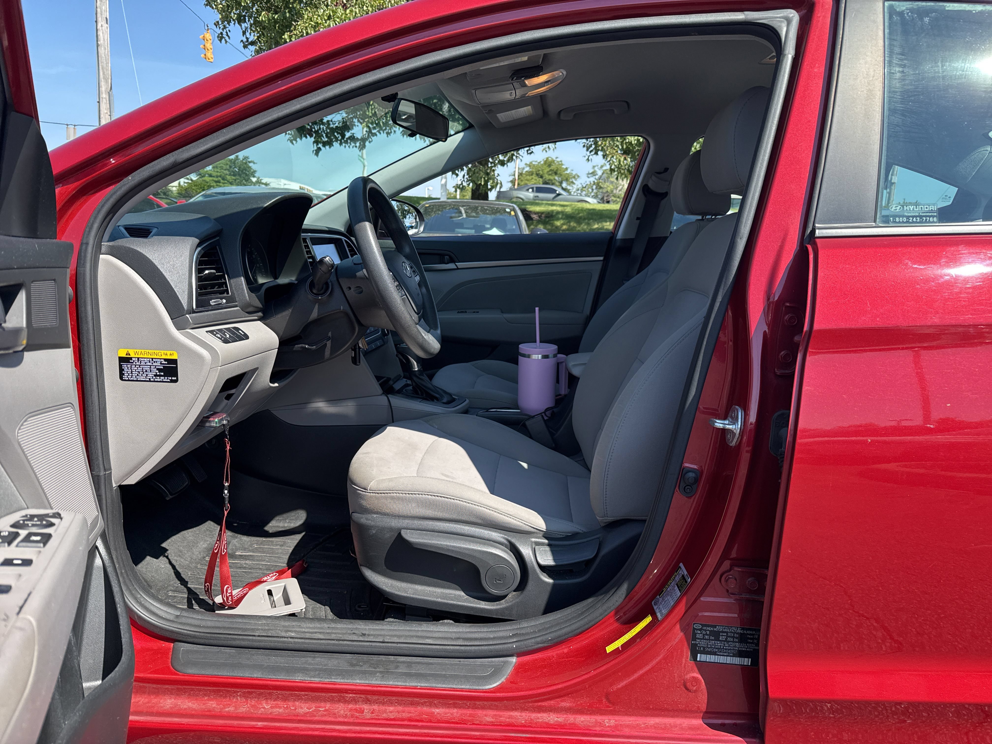 Used 2018 Hyundai Elantra SEL w/ Cargo Package FWD image 4