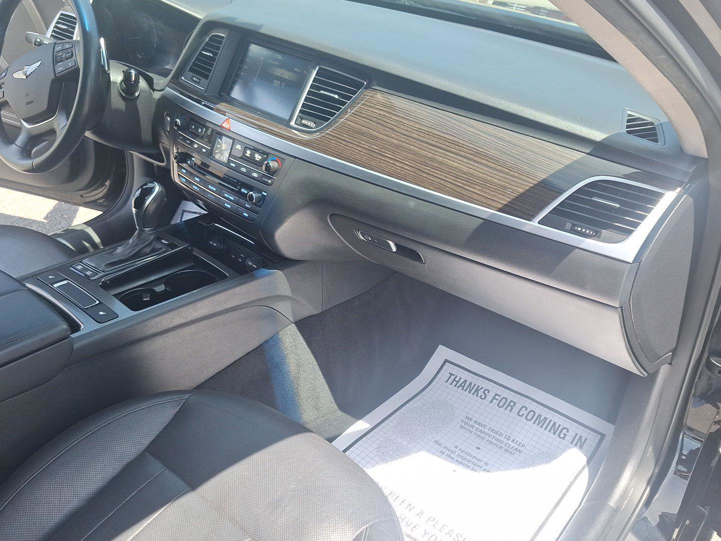 Used 2017 Genesis G80 3.8 RWD image 17