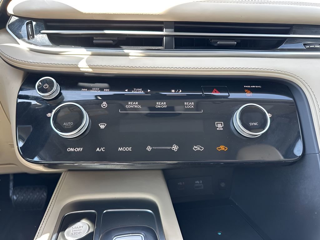 Used 2023 INFINITI QX60 Luxe image 19