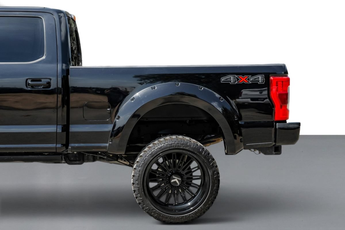 Used 2019 Ford F250 Lariat w/ Lariat Ultimate Package AWD/4WD image 11