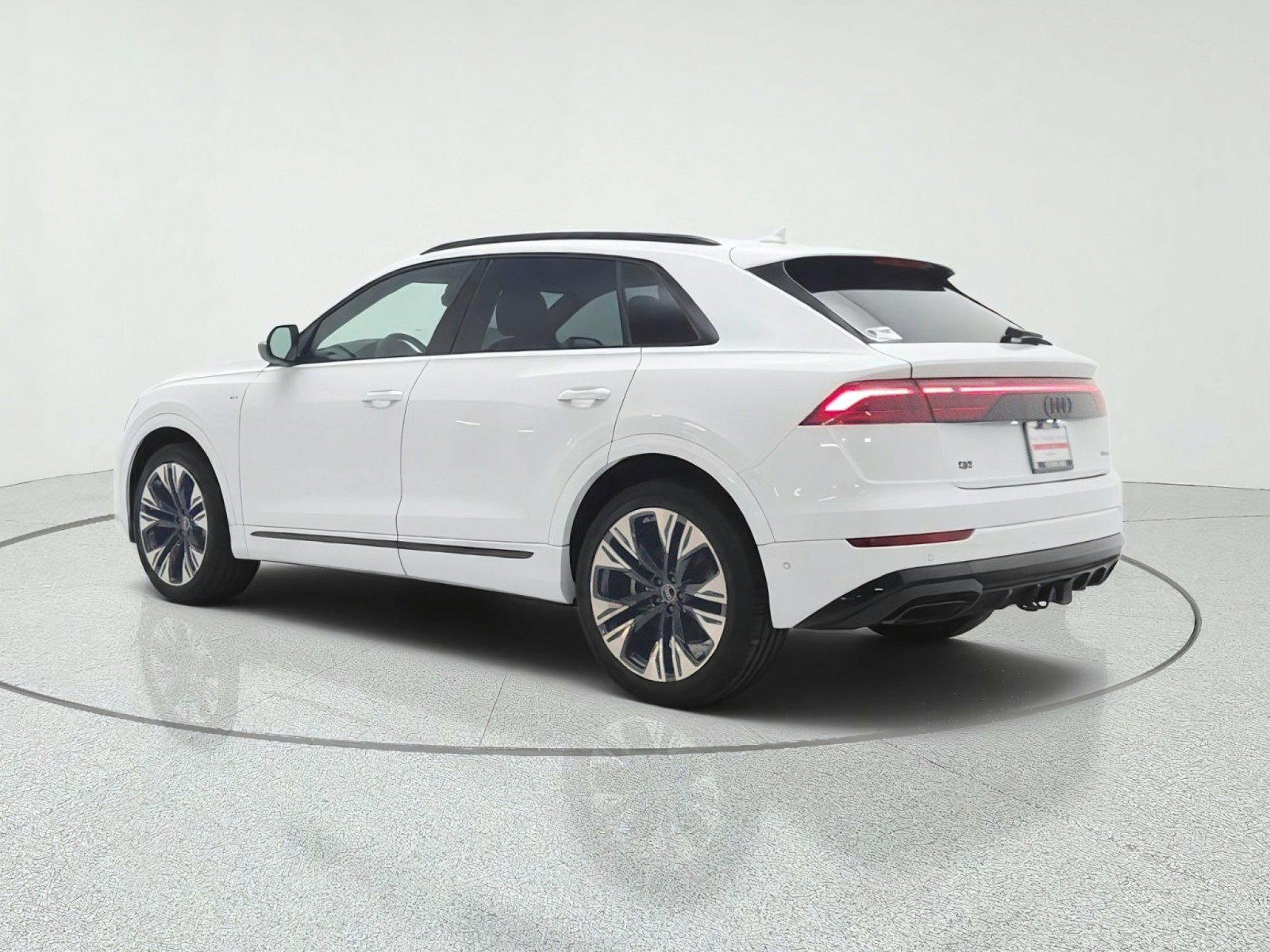 New 2026 Audi Q8 Premium Plus AWD/4WD image 7