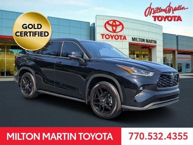 Certified 2026 Toyota Highlander Limited AWD/4WD image 1
