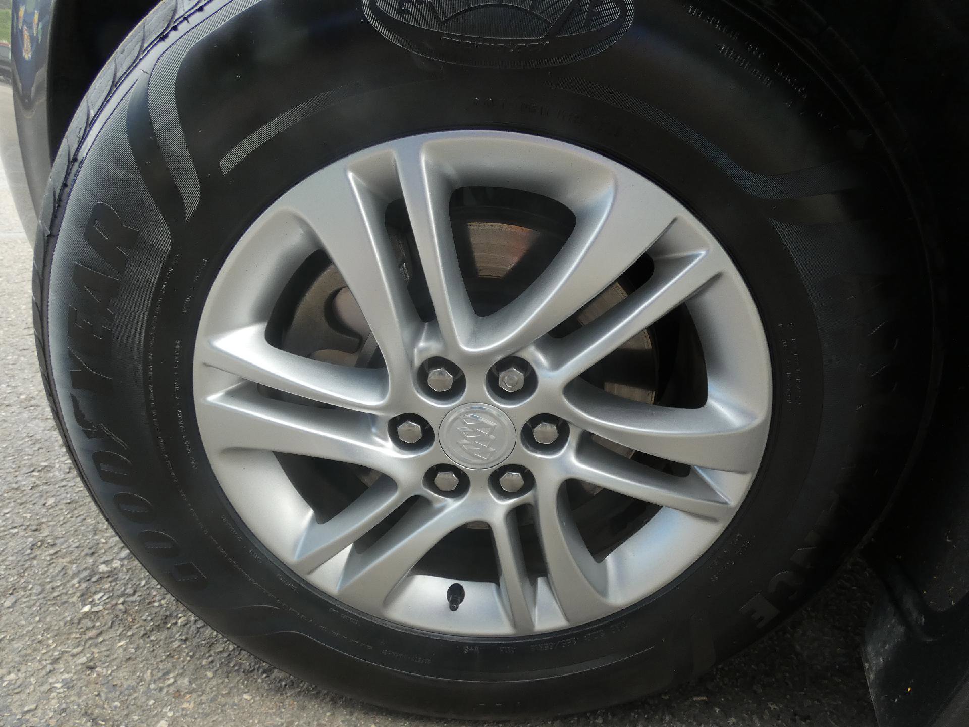 Used 2019 Buick Enclave Premium AWD/4WD image 8