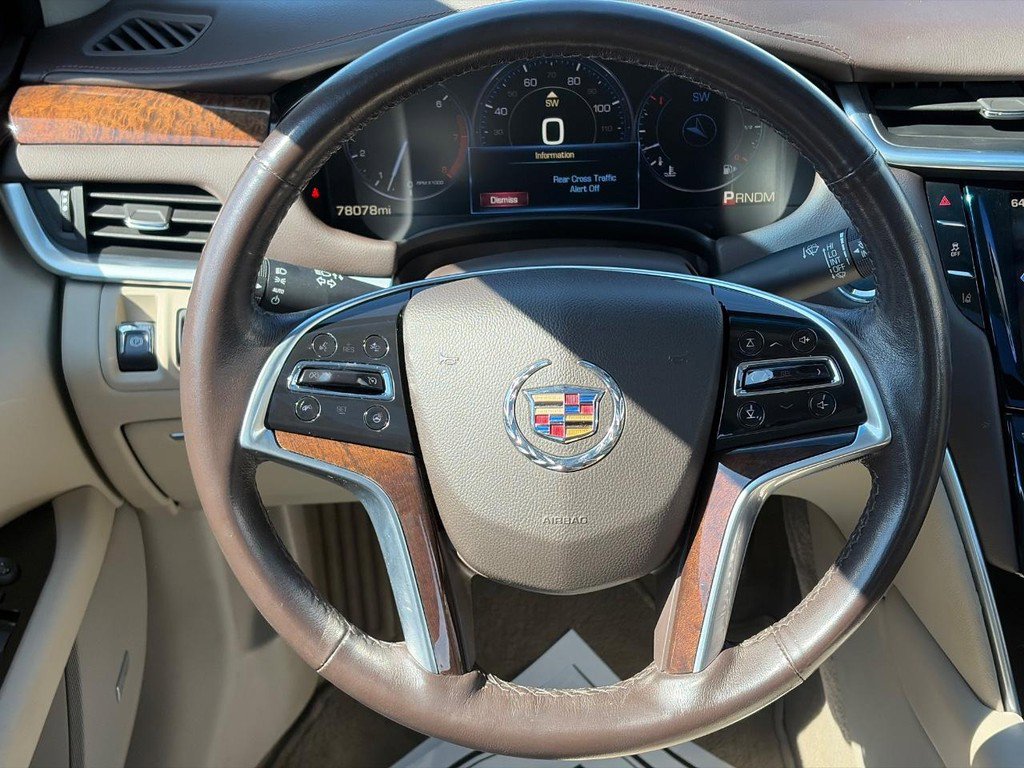 Used 2013 Cadillac XTS Premium image 14