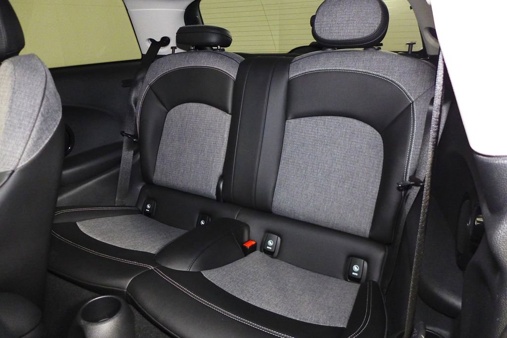 Used 2022 MINI Cooper SE image 22