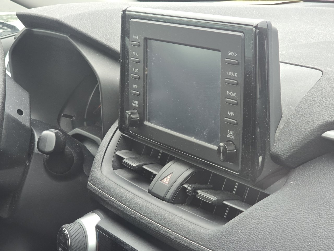 Used 2019 Toyota RAV4 XLE AWD/4WD image 19