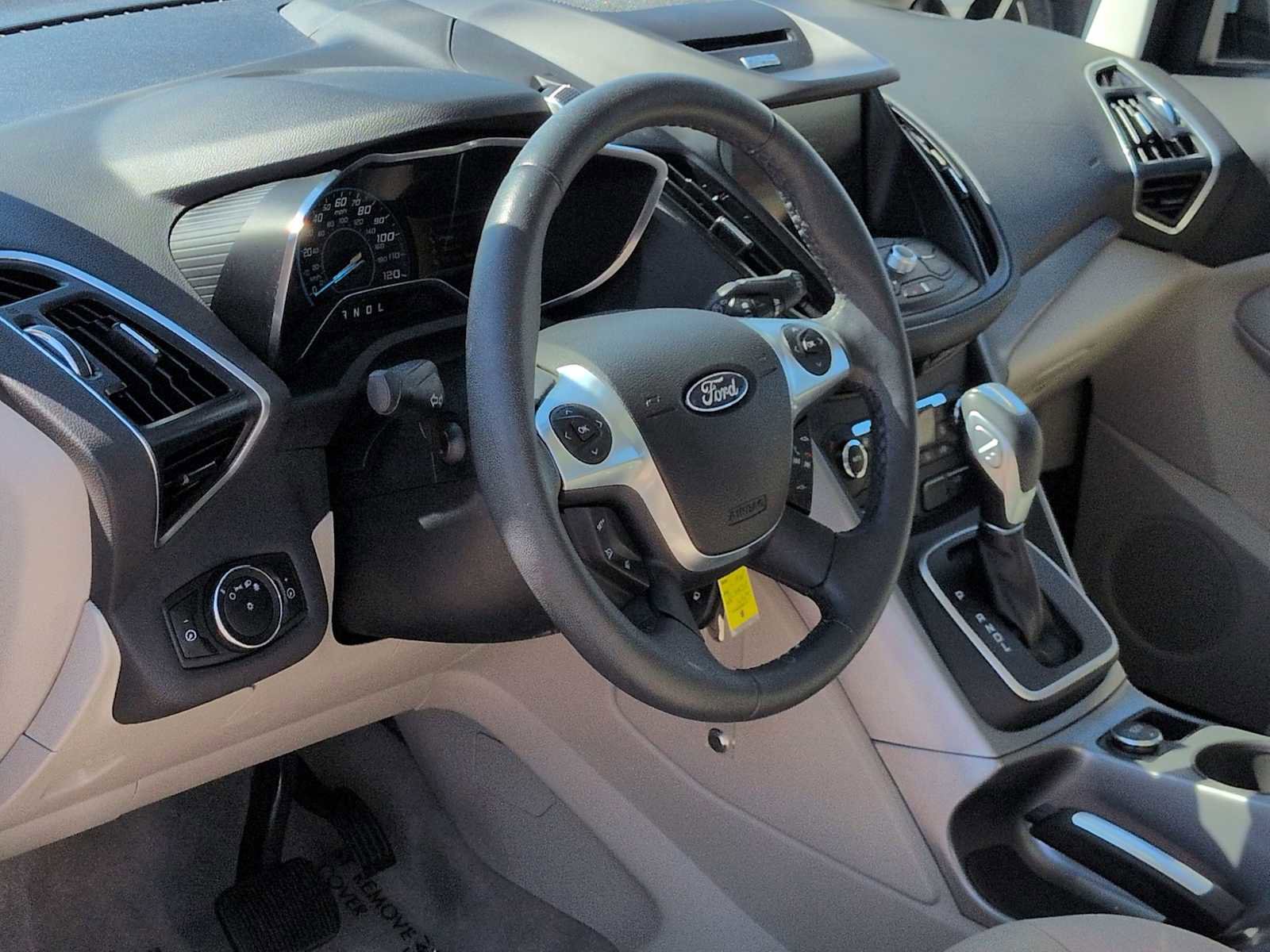 Used 2013 Ford C-MAX SE FWD image 10