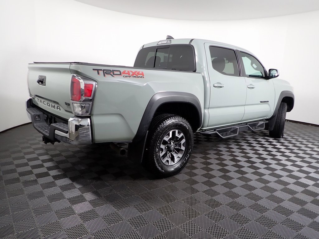 Used 2023 Toyota Tacoma TRD Off-Road image 16