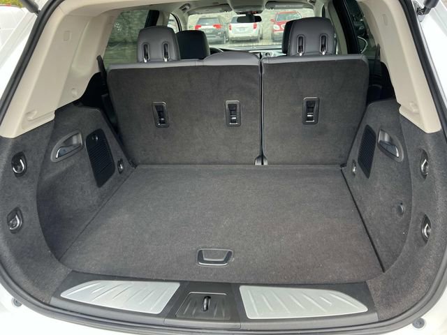 Used 2019 Buick Envision Essence FWD image 11