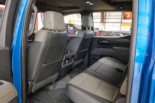 Used 2022 Chevrolet Silverado 1500 ZR2 w/ Technology Package image 38