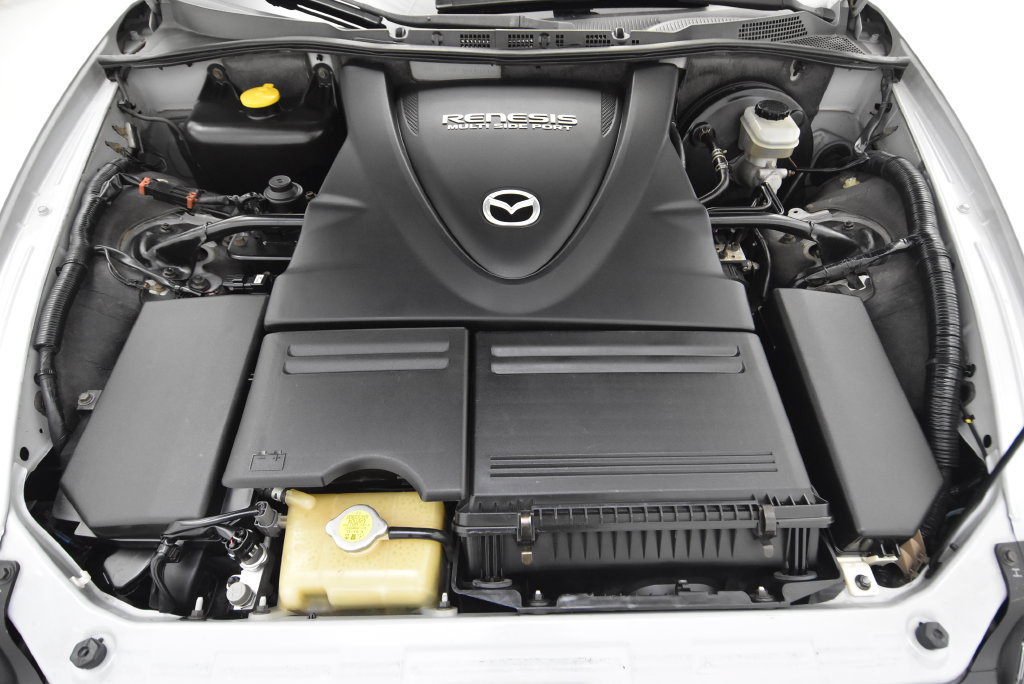 Used 2004 MAZDA RX-8 w/ AT Grand Touring Pkg RWD image 47