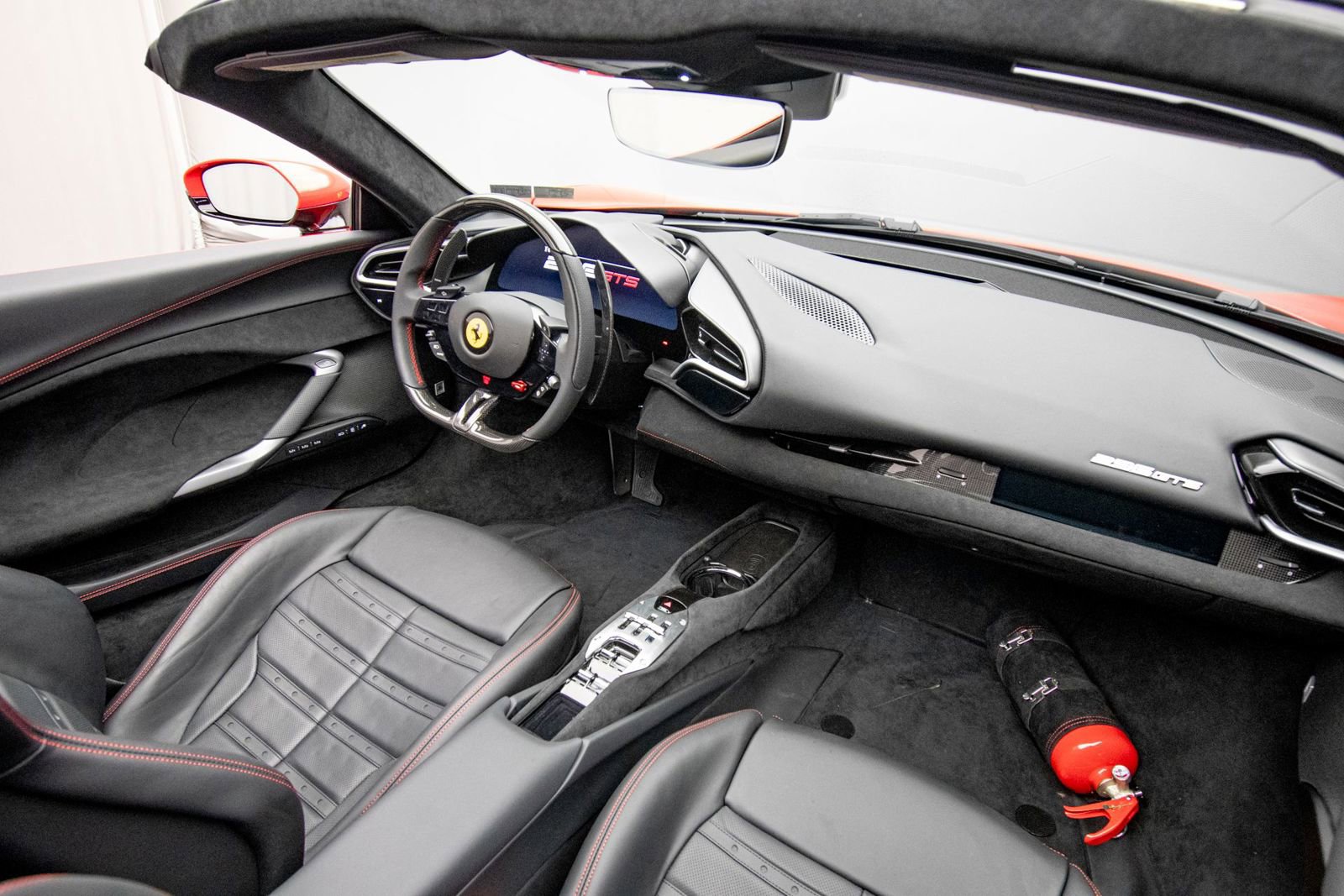 Used 2025 Ferrari 296 GTS RWD image 22