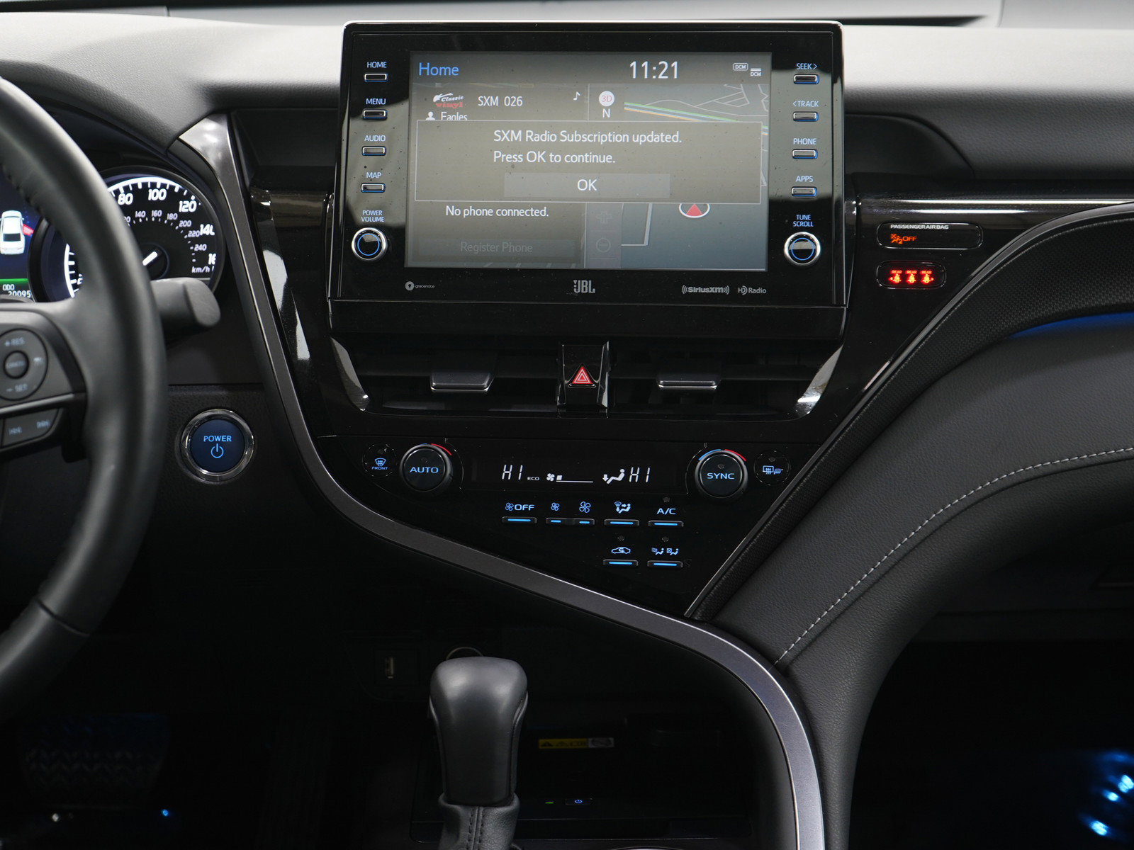 Used 2023 Toyota Camry XSE w/ Navigation Package FWD image 15