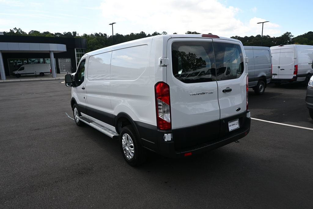 Used 2025 Ford Transit 250 Low Roof w/ Exterior Upgrade Package RWD image 4