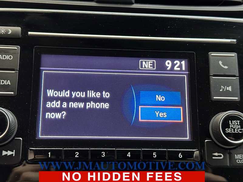 Used 2021 Honda CR-V LX image 26