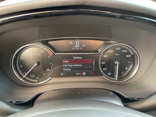 Used 2025 Cadillac XT6 Luxury w/ LPO, Floor Liner Package AWD/4WD image 33