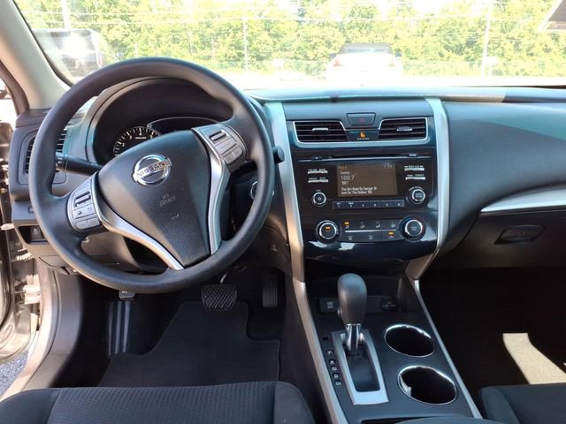 Used 2015 Nissan Altima 2.5 S w/ Power Driver Seat Package FWD image 7