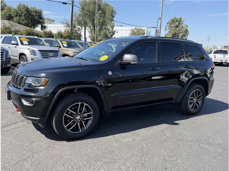 Used 2018 Jeep Grand Cherokee Trailhawk w/ Trailhawk Luxury Group image 64