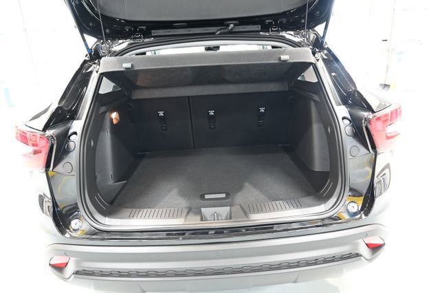 New 2026 Chevrolet Trax LT w/ Driver Confidence Package FWD image 27