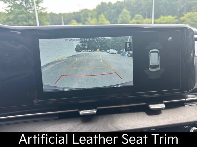 Certified 2022 Kia Carnival EX FWD image 29