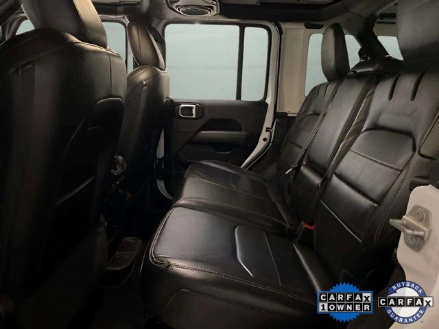 Used 2023 Jeep Wrangler Unlimited Sahara w/ Cold Weather Group image 18