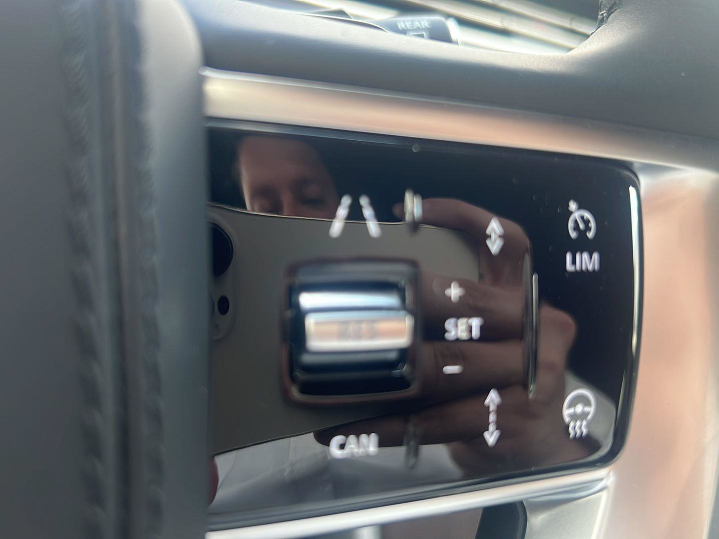 New 2026 Land Rover Range Rover SE AWD/4WD image 12