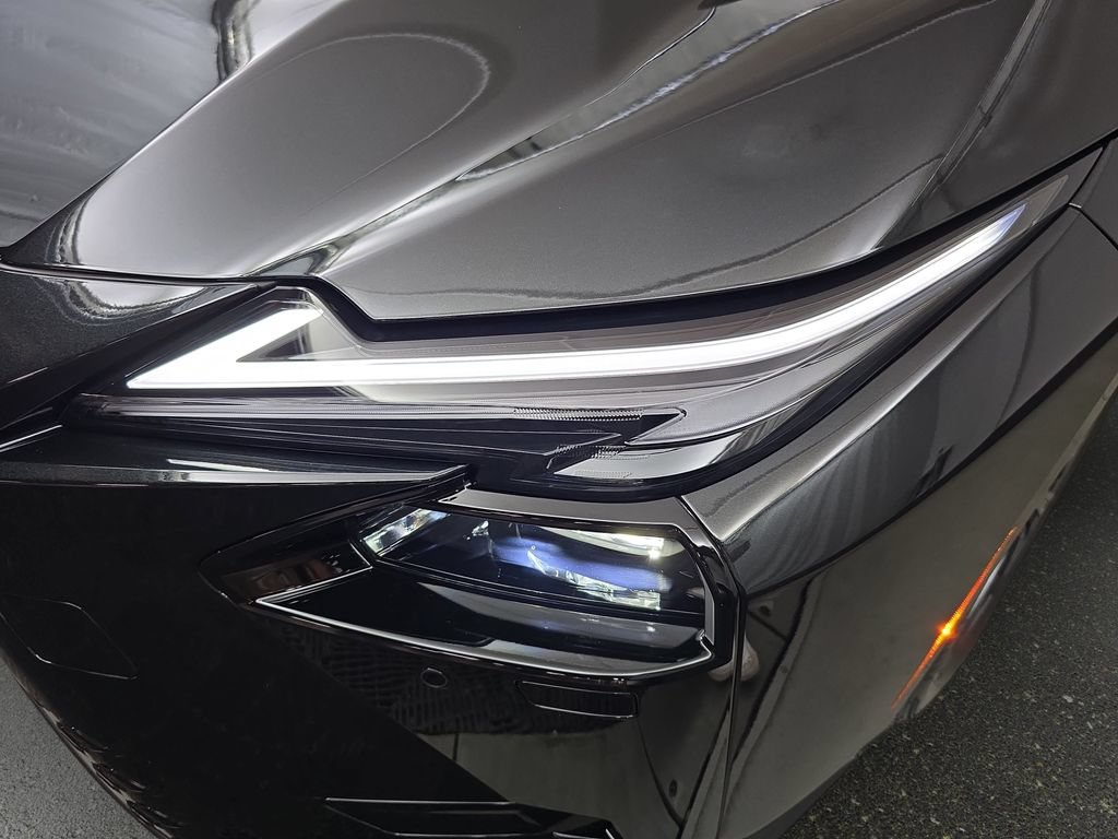 New 2026 Lexus ES 500e w/ Convenience Package AWD/4WD image 27