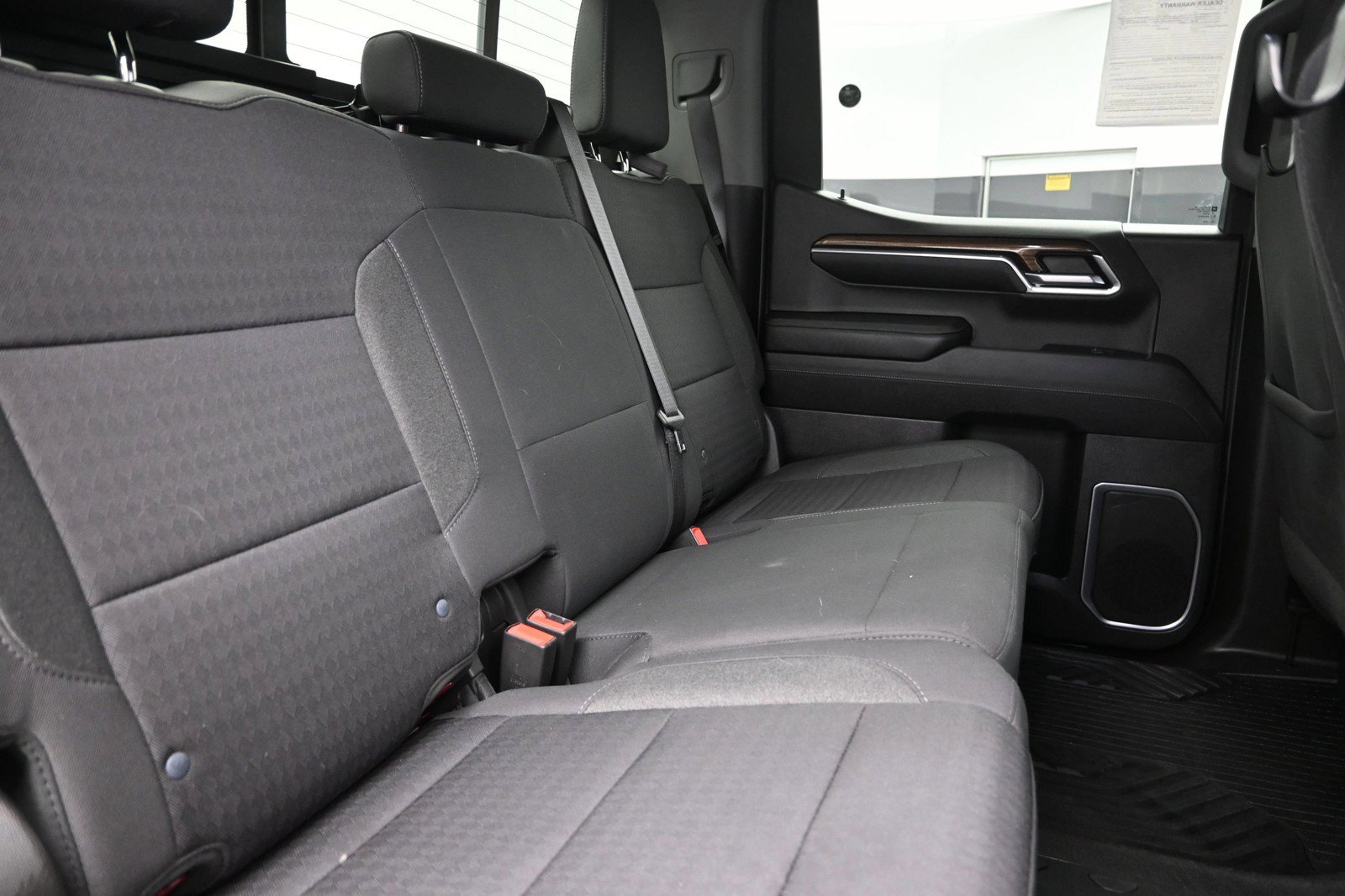 Used 2023 Chevrolet Silverado 1500 LT AWD/4WD image 24
