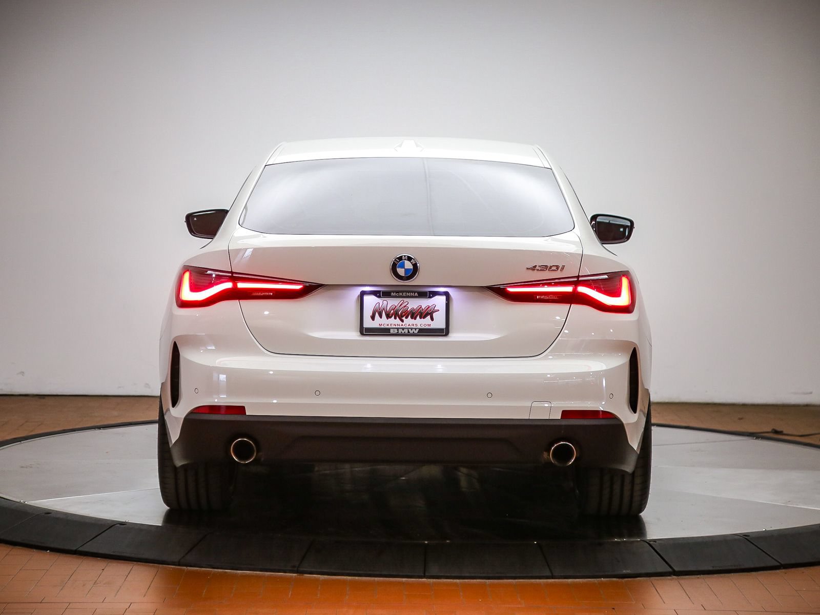 Used 2022 BMW 430i Gran Coupe w/ Convenience Package RWD image 3