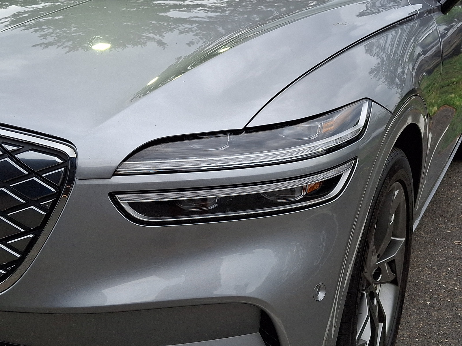 Used 2023 Genesis Electrified GV70 w/ Prestige Package AWD/4WD image 7